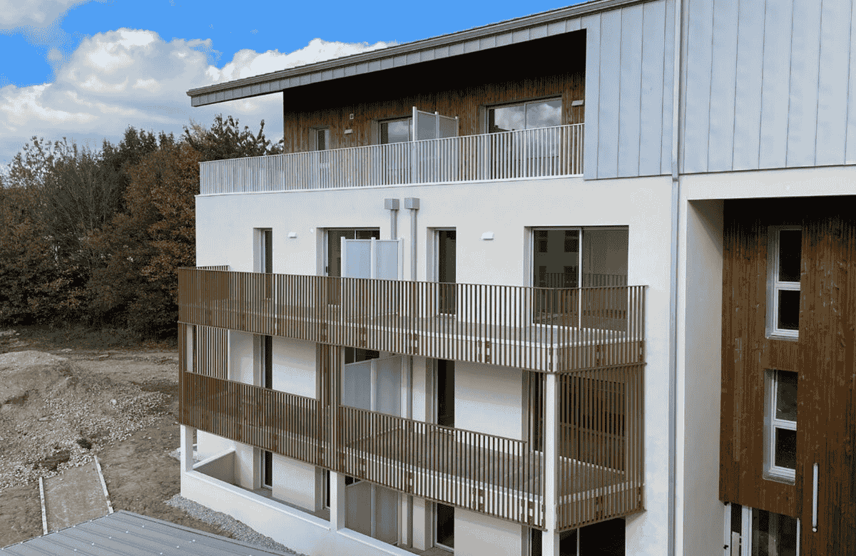 4 RIVE DROITE