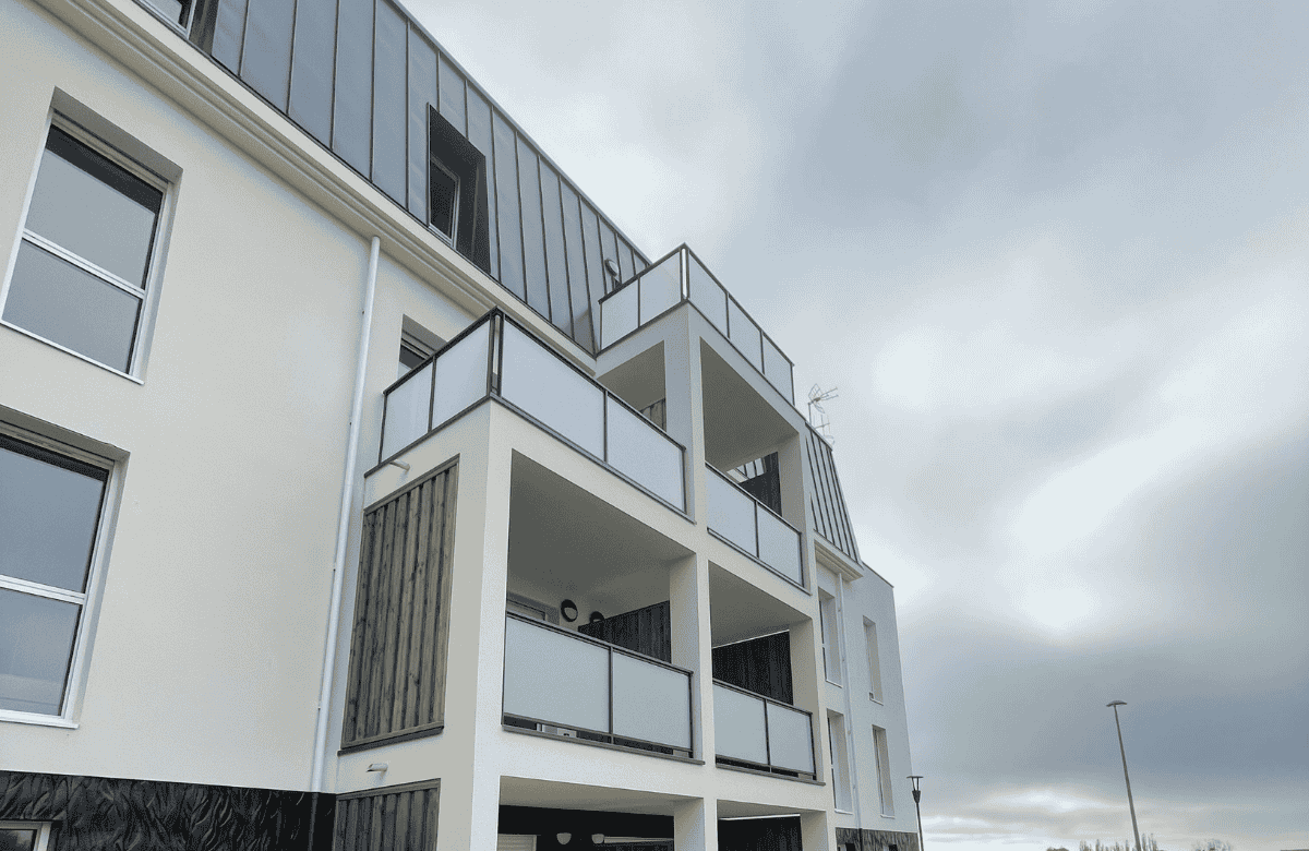 5 BELVEDERE